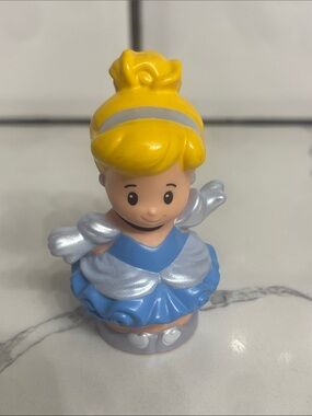 Little People Cinderella Princess Talker 2014